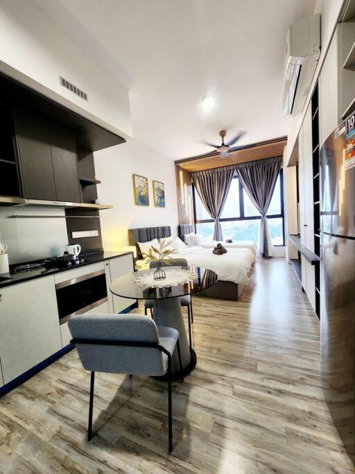 Shuttlebus To Midvalley & Kl Sentral 3Pax Studio Millerz Pangsapuri *